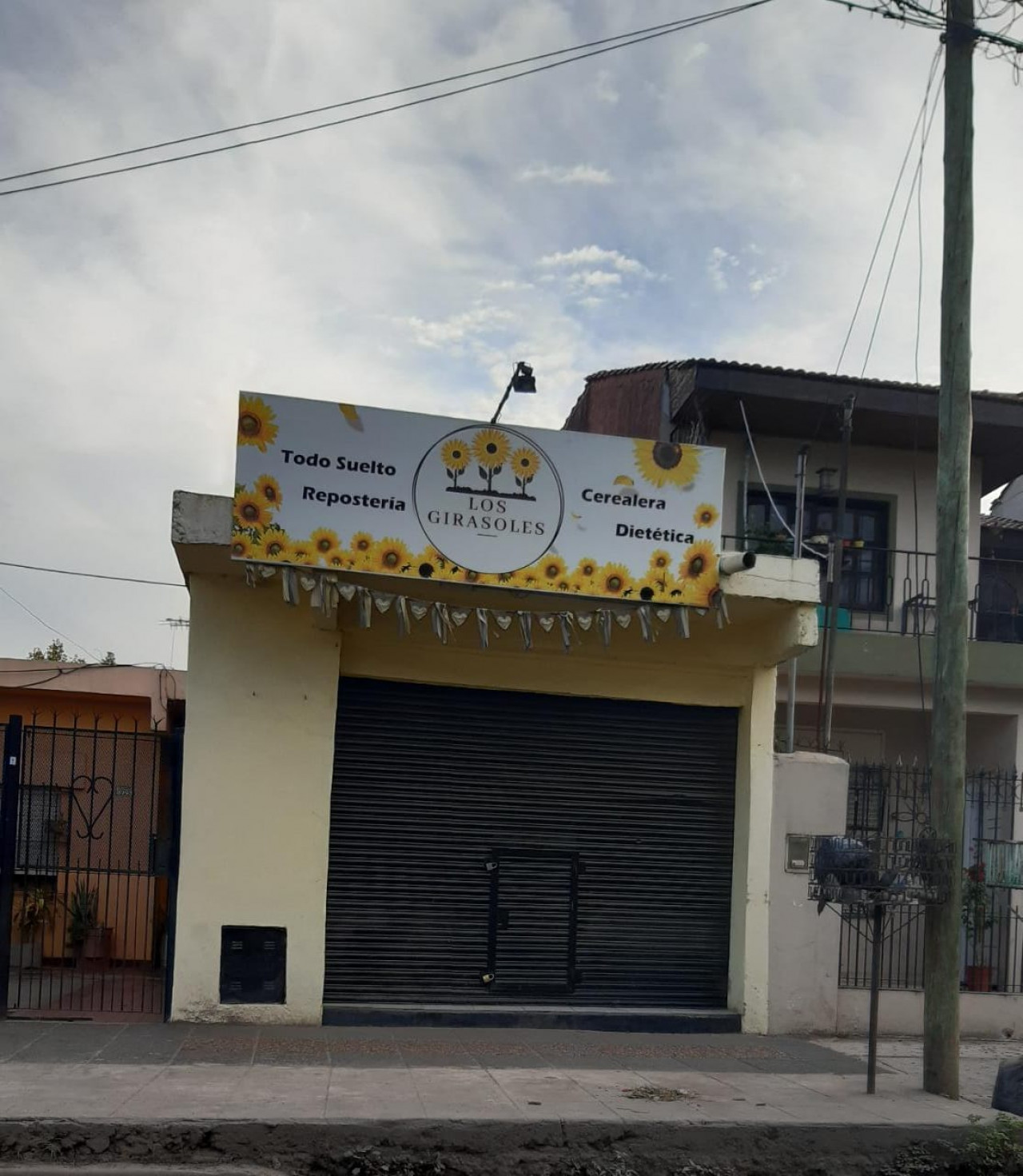 local listo para trabajar